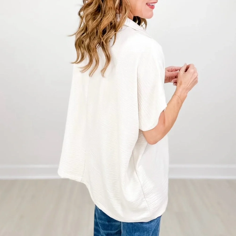 NEW! Woven Airflow Collared V-Neck Short Sleeve Top-L/XL Sand Beige - Picture 2 of 9